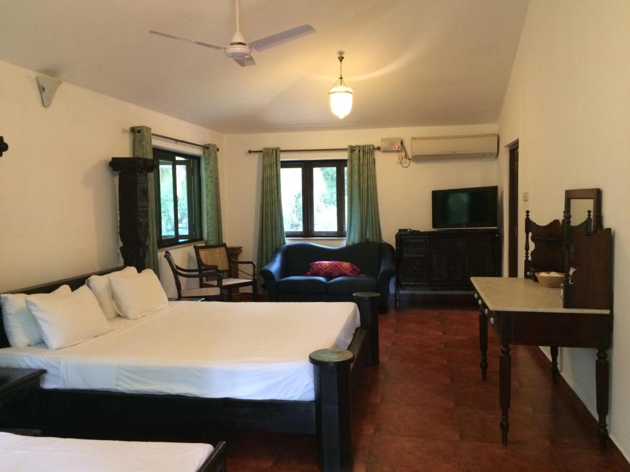Готель Island House Goa Goltim Екстер'єр фото